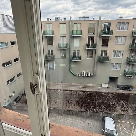 5-3 Spacious Old Town *
